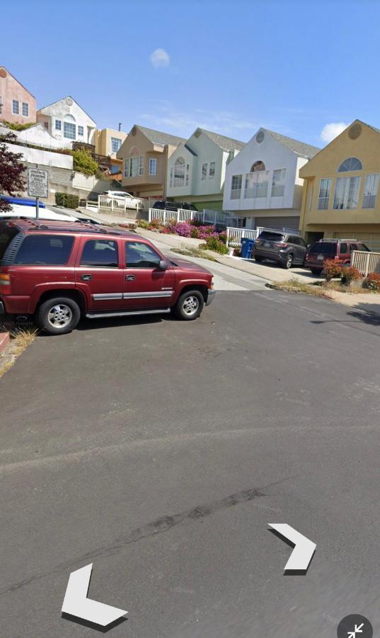 靠近舊金山國際機場的民宿 Daly City Esterno foto